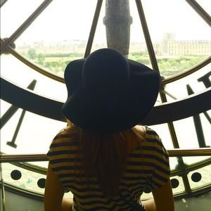 Meet your Posher, Sonya